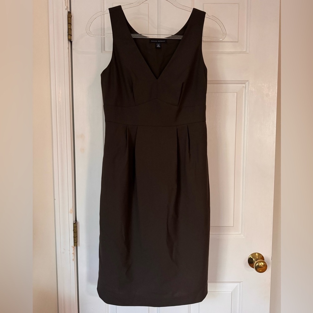 Banana Republic Chocolate Brown Wool Blend Sheath Dress (with pockets!) Sz 2